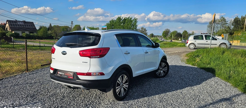 Kia Sportage cena 59900 przebieg: 157000, rok produkcji 2015 z Dębica małe 742